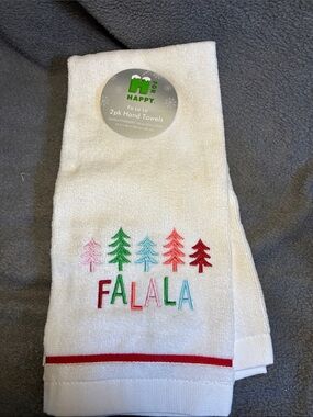 Bed, Bath and Beyond "Fa La La" White Embroidered Hand Towel